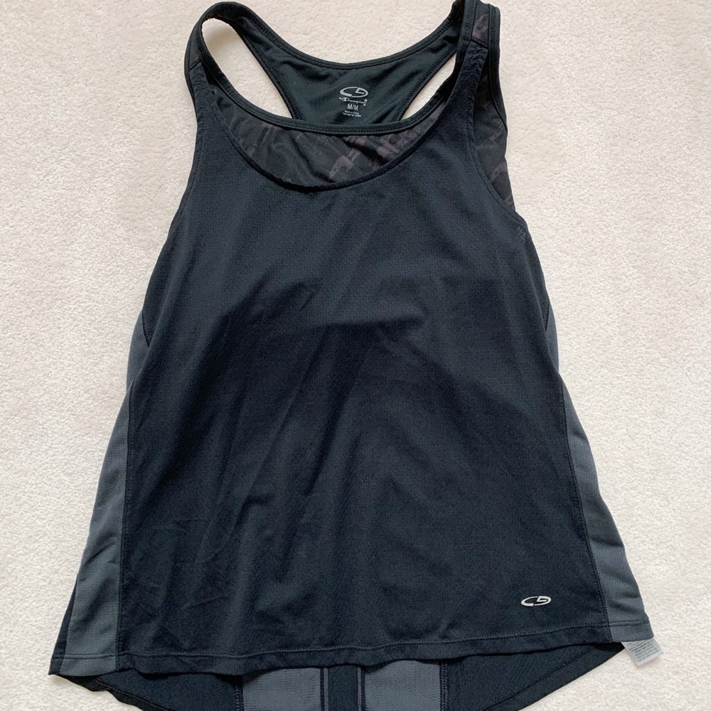 Champion ladies workout tank Built-in Bra comfy!